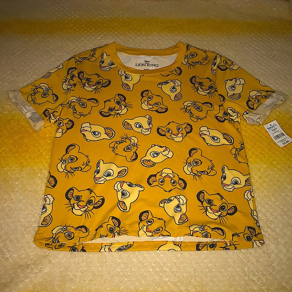 soft lion king shirt xs